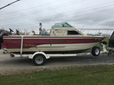 1996 Crestliner Eagle 2160 SST 23 ft