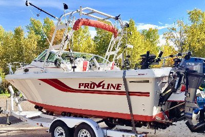 1996 Proline Cuddy Fish 22 22 ft