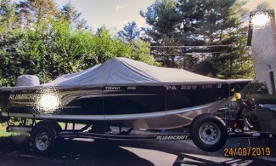 2013 Alumacraft 205 Trophy 21 ft