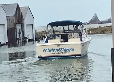 1986 Phoenix Weekender 27 ft | Walleye, Bass, Trout, Salmon Fishing Boat