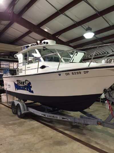 2004 Baha Cruisers 251 GLE 25 ft | Lake Erie