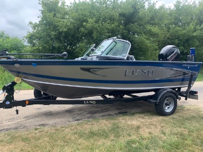 2018 Lund Crossover 1775 XS 17 ft