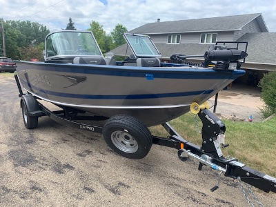 2018 Lund Crossover 1775 XS 17 ft | Prairie du Chien, WI