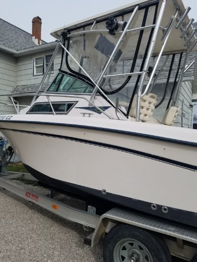 1997 Grady White Seafarer 228 22 ft | Marshall Marina 529 Front ave. Ashtabula,Ohio