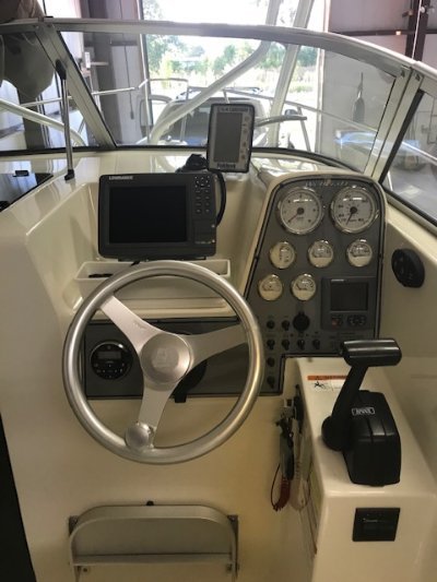 2003 Wellcraft 220 Coastal 22 ft | Walleye, Bass, Trout, Salmon Fishing Boat