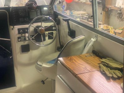 1989 Bayliner 2459 Trophy hard top 24 ft | Walleye, Bass, Trout, Salmon Fishing Boat