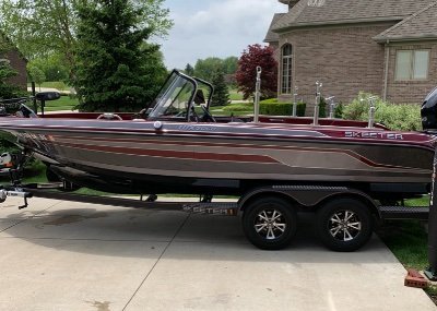 2018 Skeeter WX 2060 20 ft