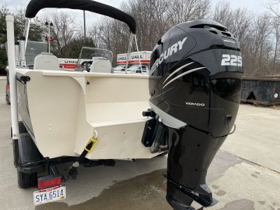 2010 Crestliner Sportfish 2150 SST 23 ft | Walleye, Bass, Trout, Salmon Fishing Boat