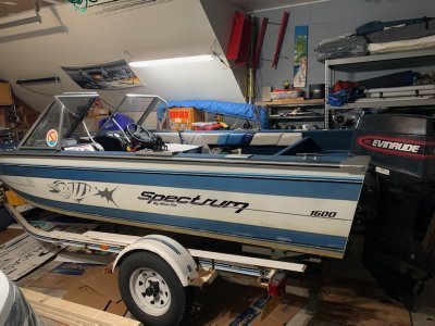 1992 Bluefin Spectrum 16 ft