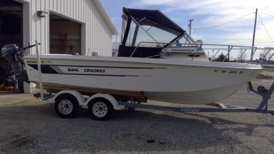 1997 Baha Cruisers 22-8walk around 22 ft | Walleye, Bass, Trout, Salmon Fishing Boat