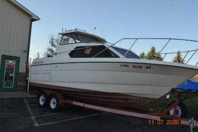 1994 Bayliner 2452 Classic Hardtop 24 ft