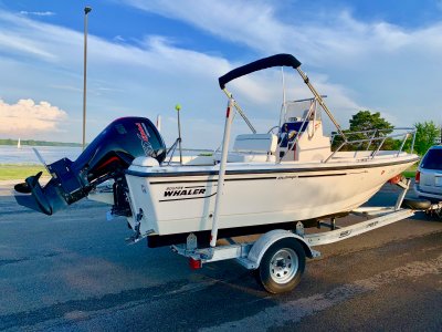 1998 Boston Whaler 17 Outrage II 17 ft | Lake Erie