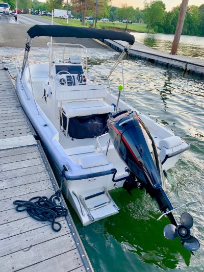 1998 Boston Whaler 17 Outrage II 17 ft | Columbus, Ohio