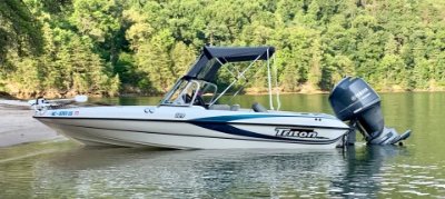 2001 Triton TX189DCF Walleye 19 ft