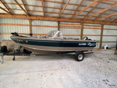 1995 Lund Tyee magnum 19 ft