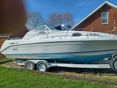 1994 Albemarle Rinker Fiesta Vee 265 28 ft