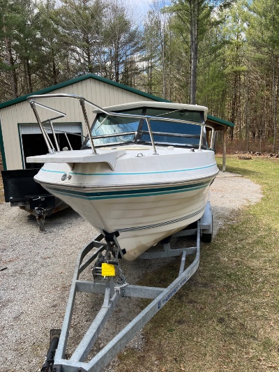 2005 Thompson 240 Fisherman 24 ft | Lake Erie