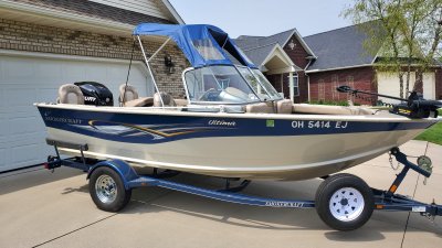 2008 Smokercraft Ultima 18 ft