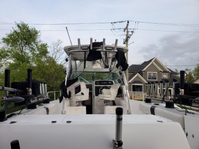 1999 Proline 251 Walk 27 ft | Lake Erie