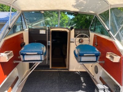 1984 Chris Craft 251 Catalina 25 ft | Walleye, Bass, Trout, Salmon Fishing Boat