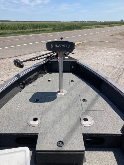 2010 Lund Pro guide 18 ft | Walleye, Bass, Trout, Salmon Fishing Boat