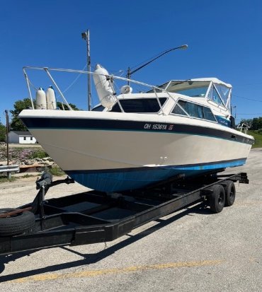 1984 Chris Craft 251 Catalina 25 ft