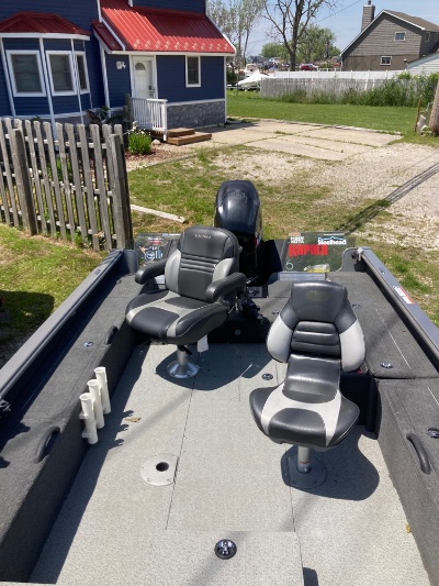 2010 Lund Pro guide 18 ft | Algonac MI