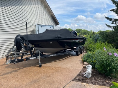 2020 Tracker targa 19 combo tournament ed 19 ft