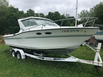 1996 Sportcraft 252 fisherman 25 ft