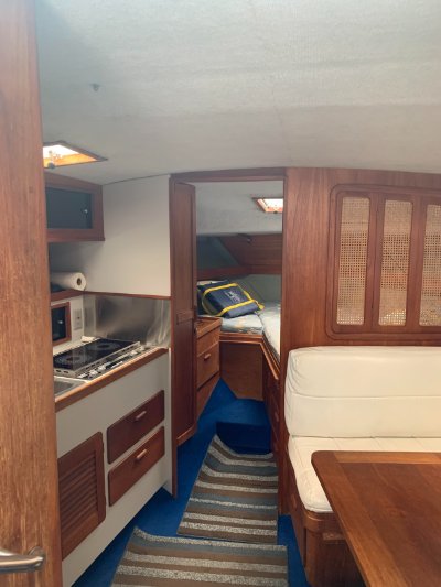 1986 Tiara 31 open 31 ft | Walleye, Bass, Trout, Salmon Fishing Boat