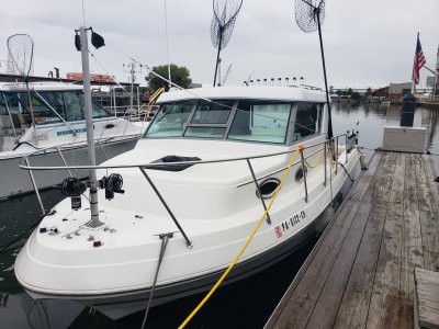 2001 Sportcraft 272 27 ft