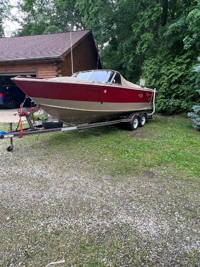 1998 Lund Barron 2150 Magnum Grad Sport 22 ft