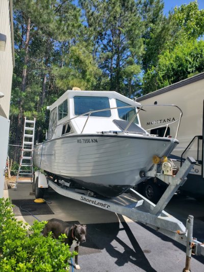 1988 Crestliner SABRE 24 ft