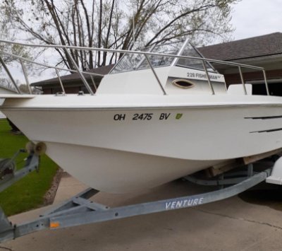 1997 Baha Cruisers 228 WAC 22 ft | Walleye, Bass, Trout, Salmon Fishing Boat
