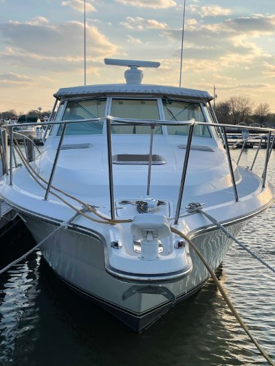 1989 Tiara 3300 Open 33 ft | Walleye, Bass, Trout, Salmon Fishing Boat