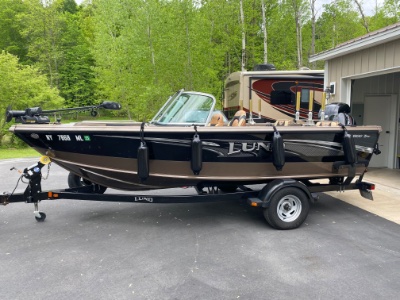 2016 Lund Tyee 18 ft