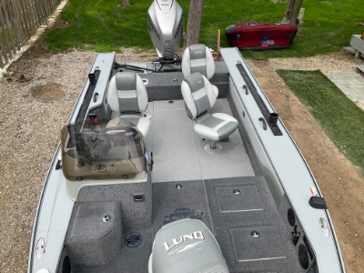 2005 Lund Pro-V 19 ft | Walleye, Bass, Trout, Salmon Fishing Boat