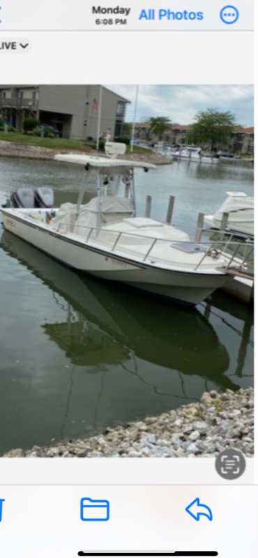 1988 Boston Whaler Outrage 25 ft | Gasoline