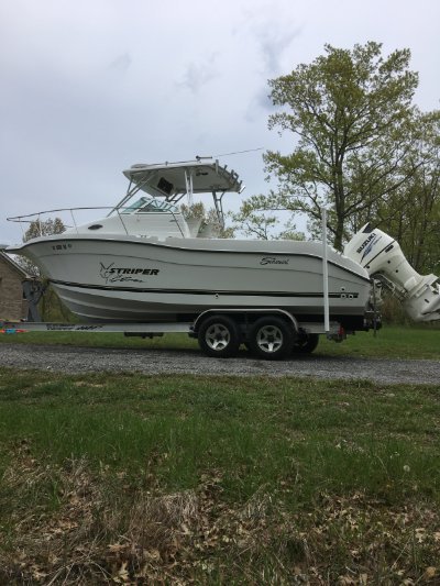 2002 Seaswirl 2601 WA 26 ft | Walleye, Bass, Trout, Salmon Fishing Boat