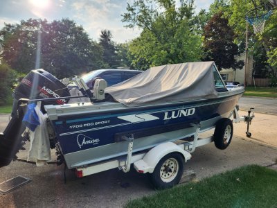 1996 Lund Pro Angler 23 ft | Gasoline