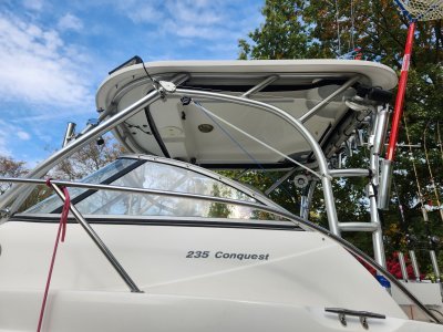 2007 Boston Whaler 235 Conquest 23 ft | Fairport