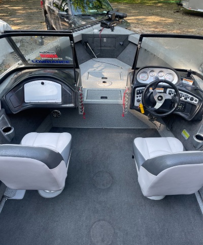 2014 Starcraft Fishmaster 210 21 ft | Gasoline