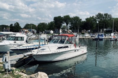 1989 Wellcraft 2800 Coastal 28 ft