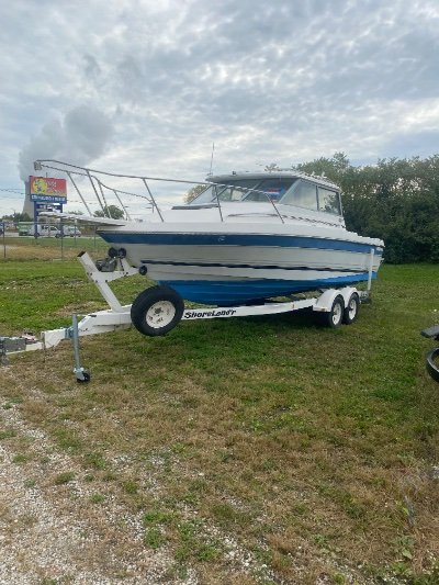 1988 Bayliner 24.6 25 ft