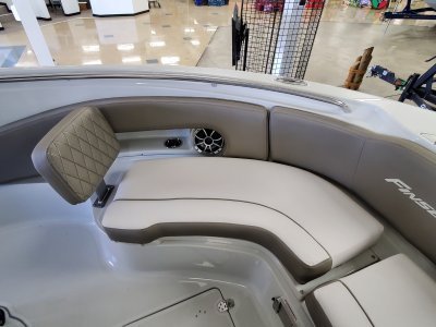 2021 Crownline Finseeker 206cc 20 ft | Gasoline