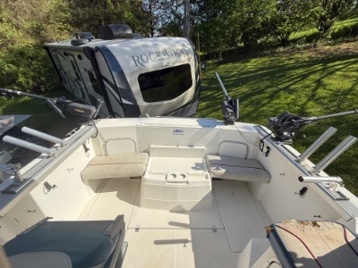 1993 Bayliner Classic 2452 24 ft | Gasoline