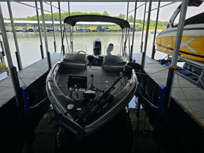 2018 Triton 216 FISHUNTER 22 ft | Lake Erie