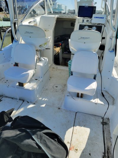 2001 Sportcraft 261 27 ft | Meineke Marina West