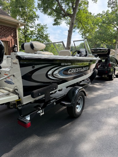2012 Crestliner 1850 sportfish 18 ft | Lake Erie