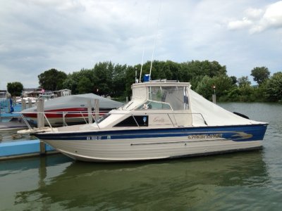 1999 Crestliner Eagle 2360 23 ft | Walleye, Bass, Trout, Salmon Fishing Boat